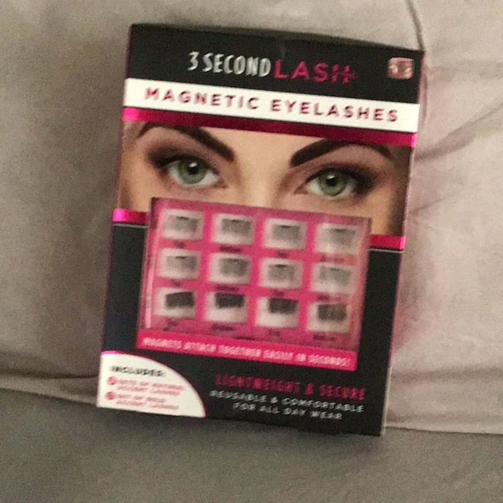 Magnetic Eyelashes